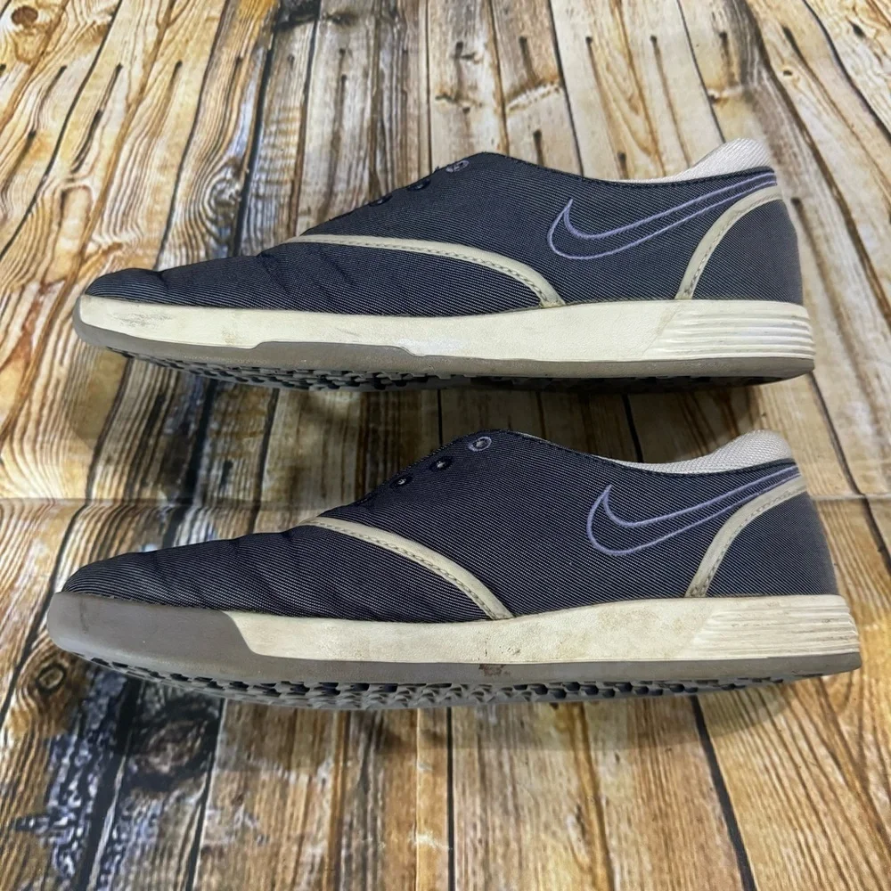 Nike Lunarlon Women’s Size 7.5 Gray Purple Golf Cleats